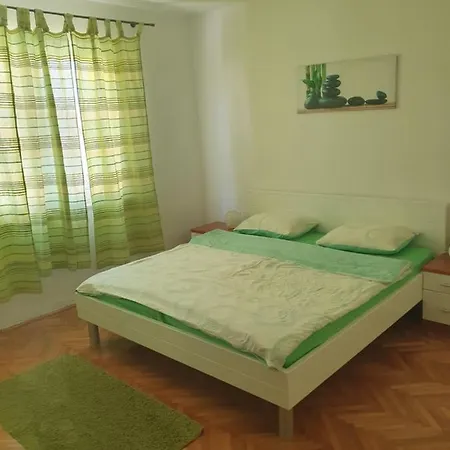 Apartment Mare *