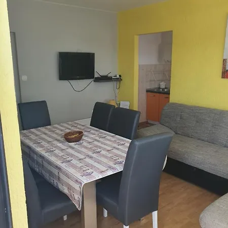 Mare * Pjescana Uvala